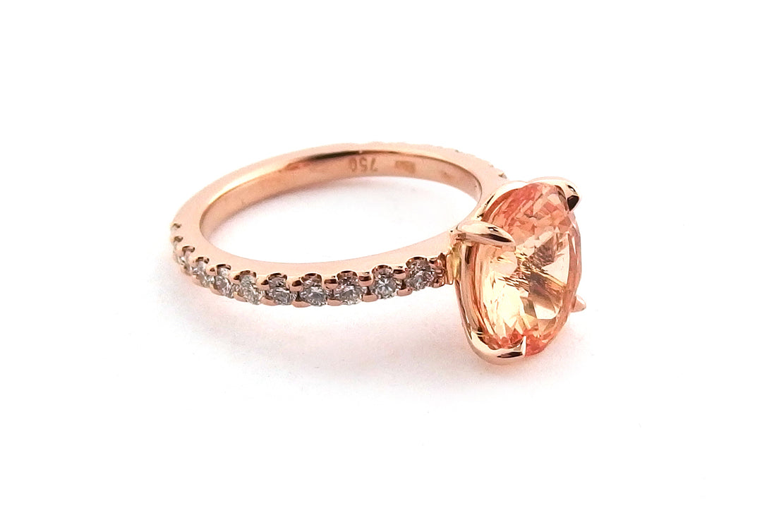 18ct rose gold peach coloured sapphire engagement ring