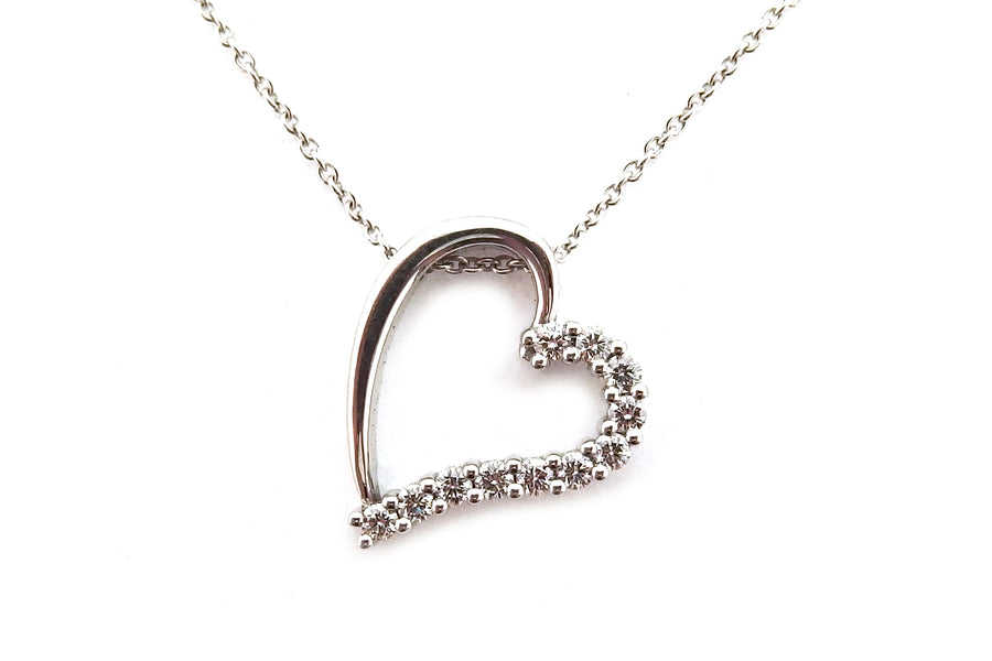 18ct white gold diamond set heart shape pendant
