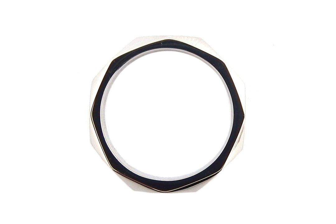 18ct white gold faceted wedding band