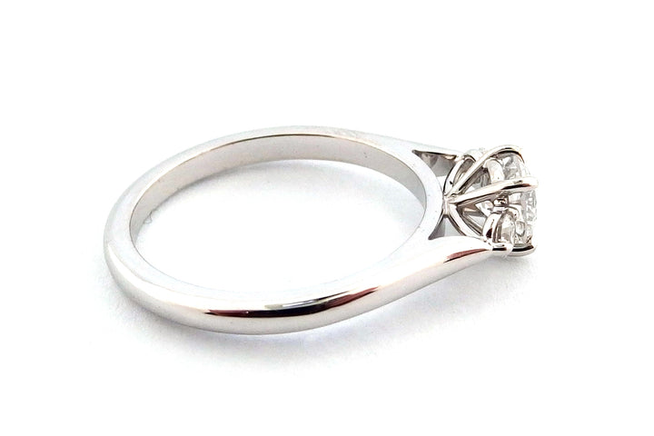 18ct white gold three stone ring with round brilliant cut diamonds claw set