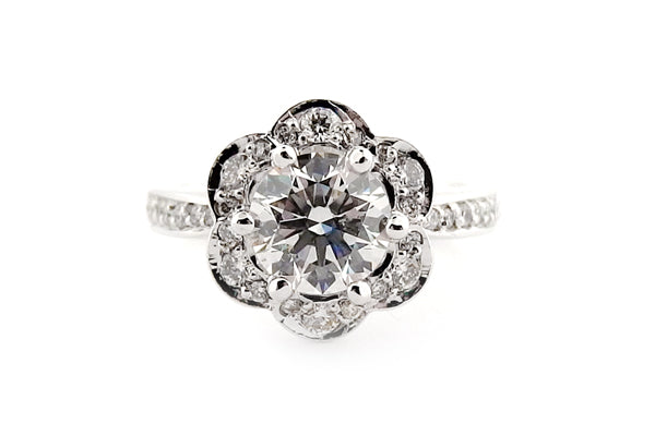 Flower shape halo ring