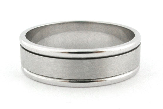 Brushed and polished men's wedding ring
