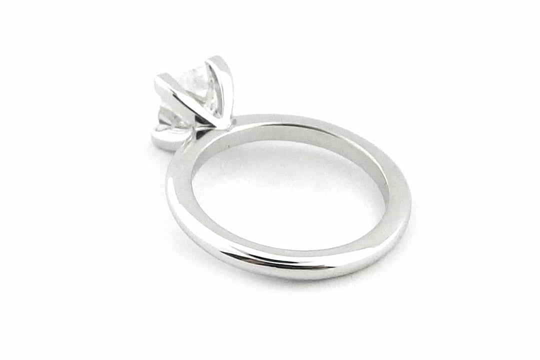 Princess cut diamond ring