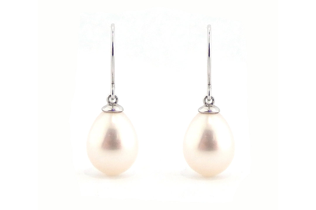Pearl earrings