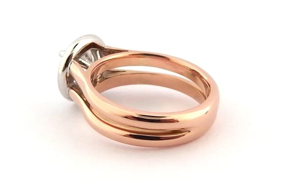 Rose and white gold round brilliant cut double band ring