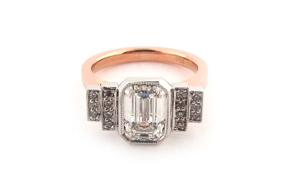 Rose gold Emerald diamond art deco ring