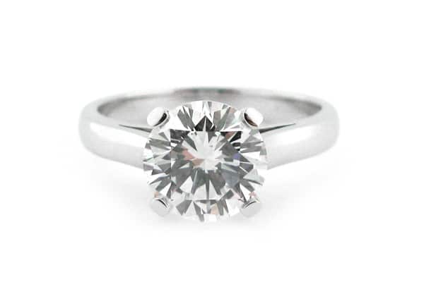 Round brilliant cut four claw ring