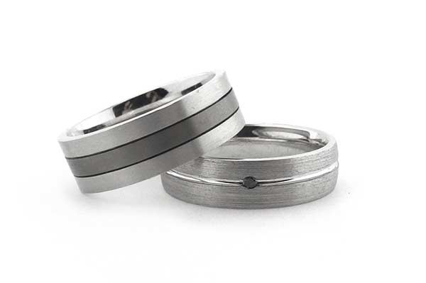 White gold and titanium men's rings