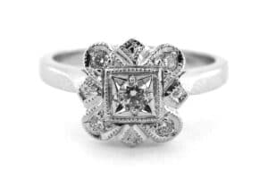 Art deco inspired ring with round brilliant cut diamonds