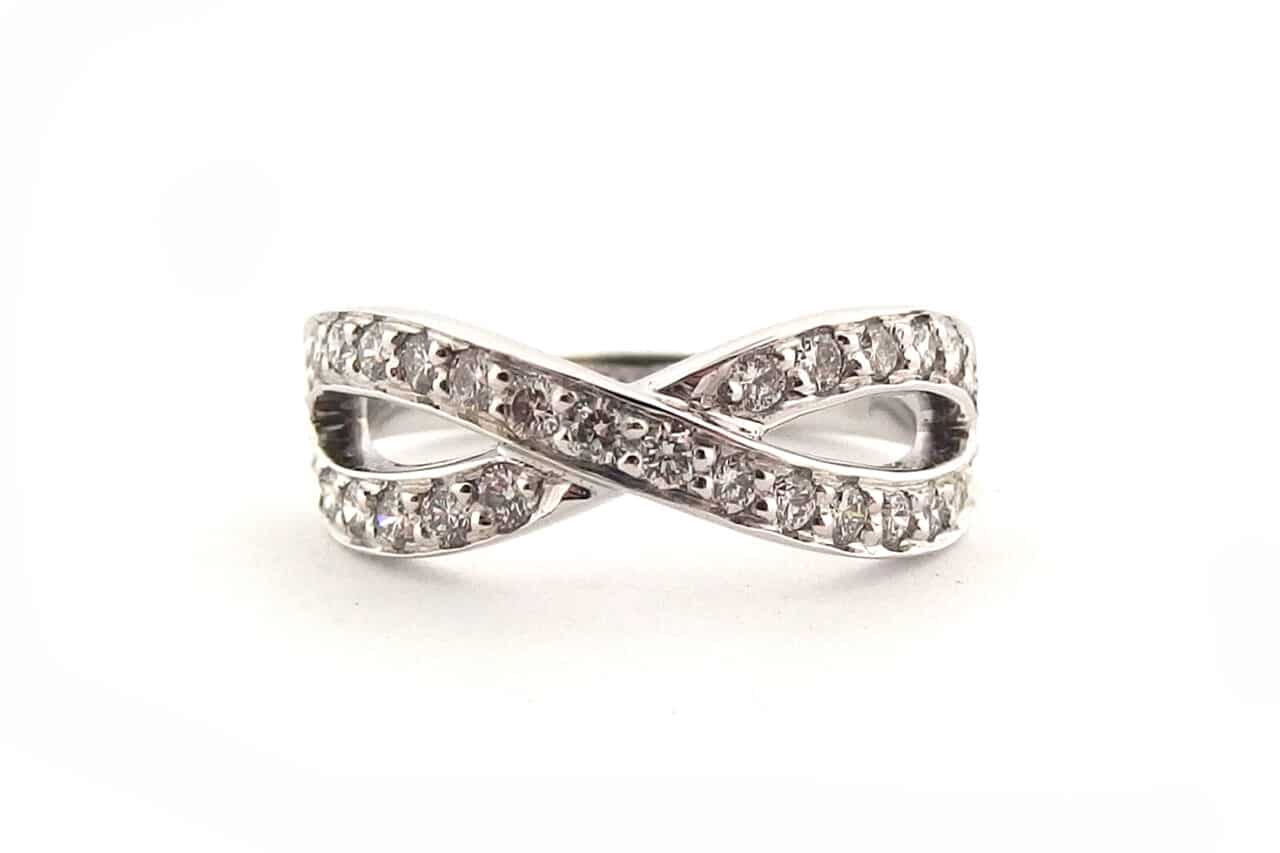 Eternity symbol diamond ring
