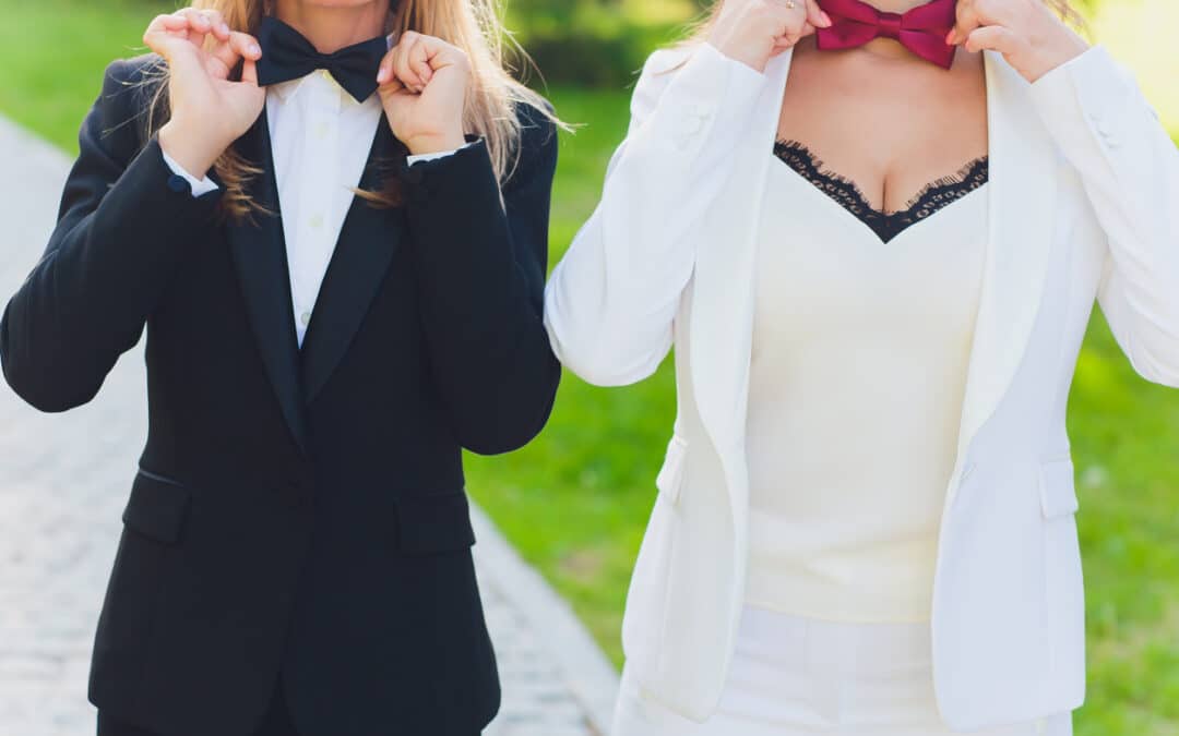 How to choose your wedding outfits when you are a same sex couple